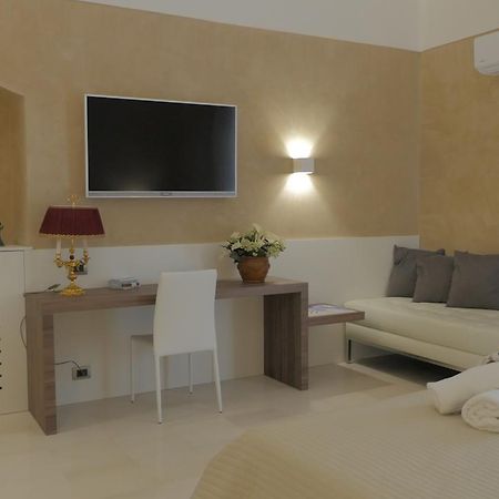Borgo Marsala Panzió Trani Kültér fotó