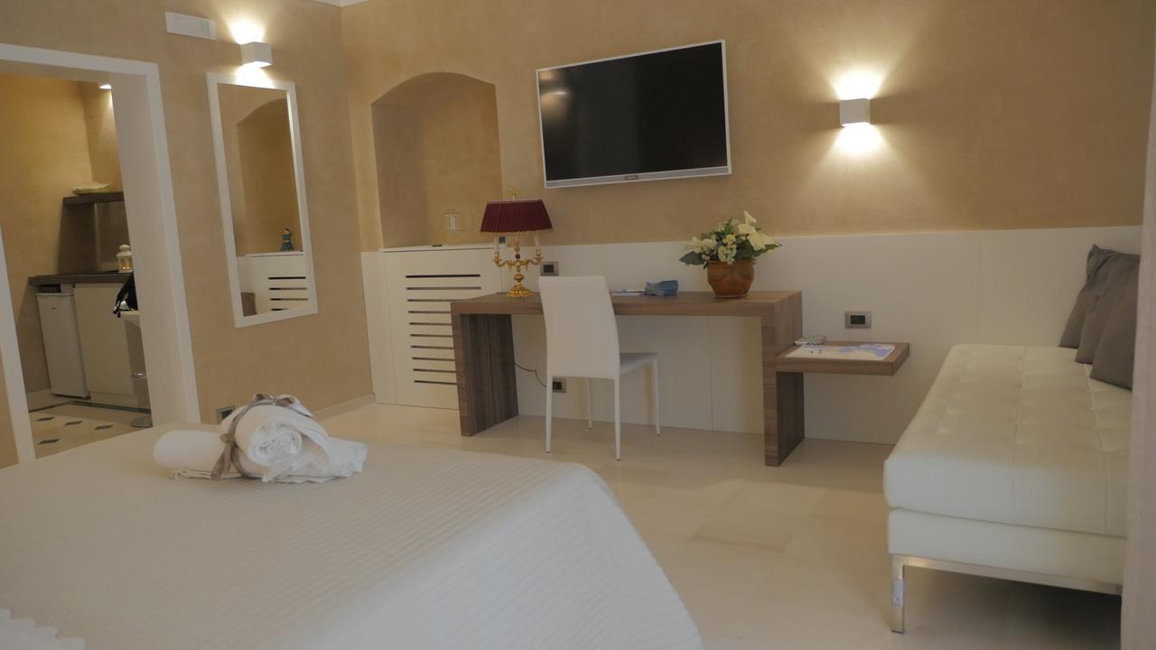 Borgo Marsala Panzió Trani Kültér fotó