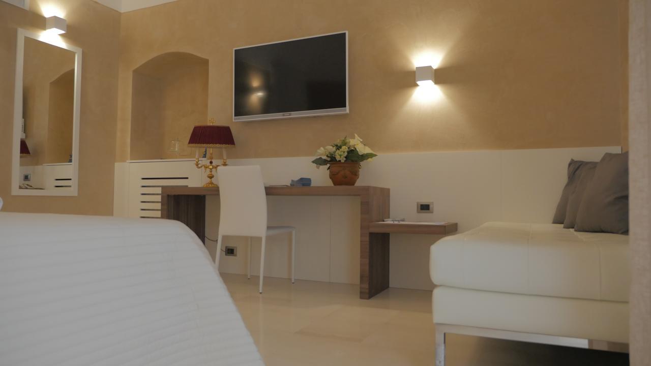 Borgo Marsala Panzió Trani Kültér fotó