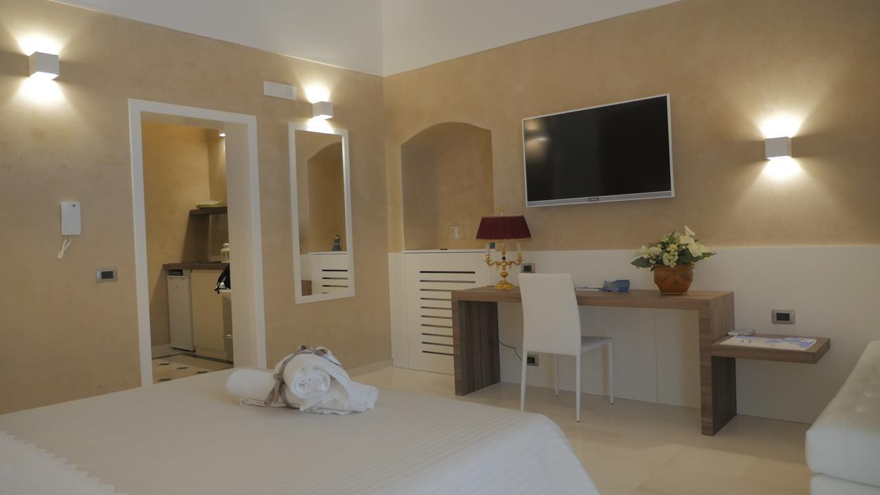 Borgo Marsala Panzió Trani Kültér fotó